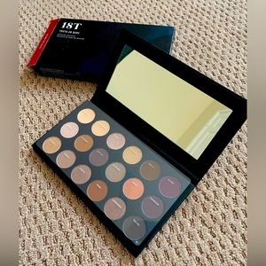 Morphe “Truth or Bare”